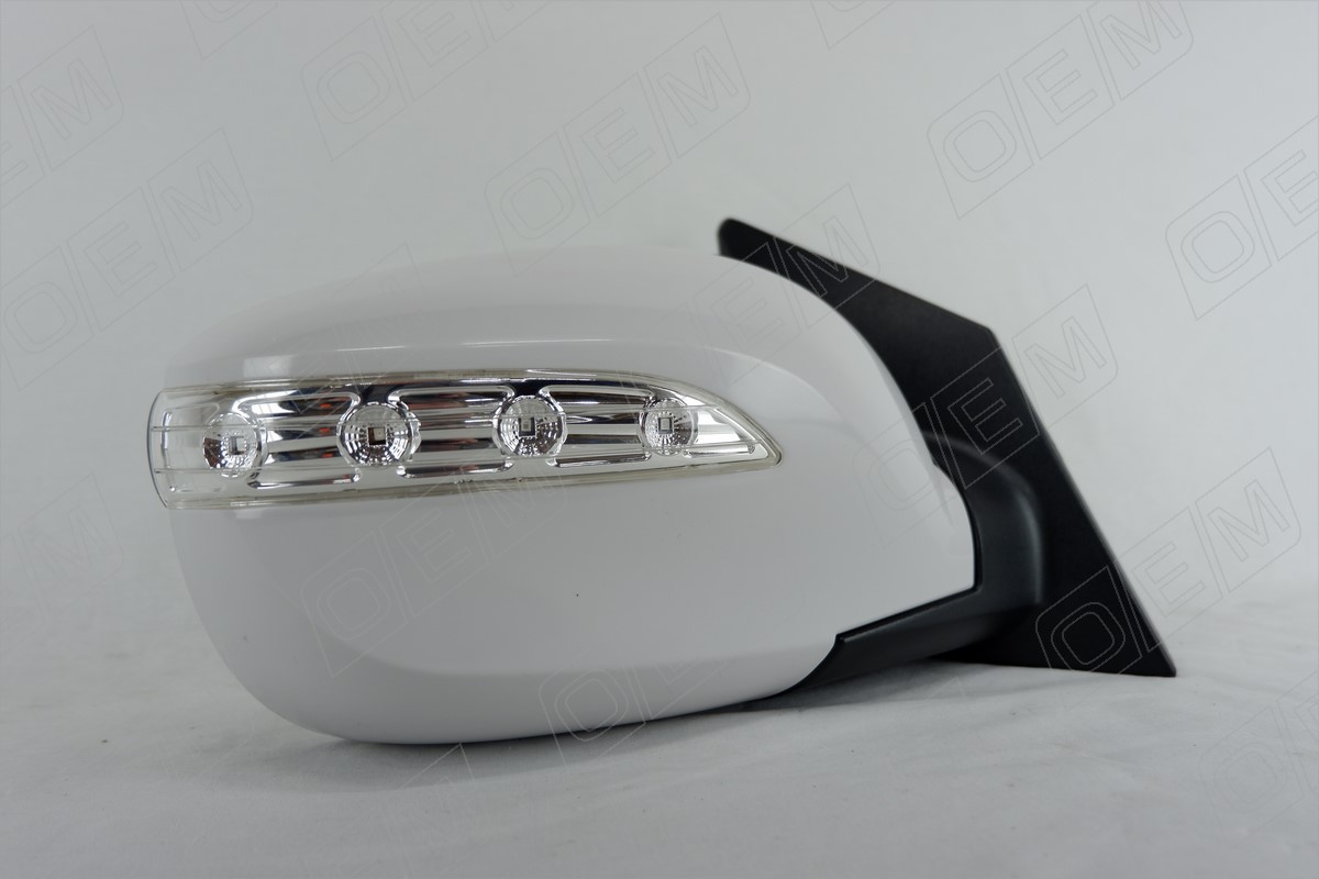Зеркало правое Hyundai Ix35 (2010-нв) в цвет кузова, под повторитель, с обогревом, с эл. р